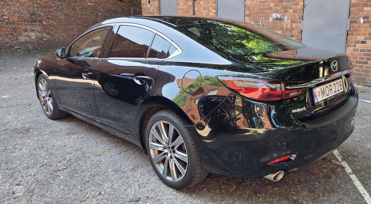 Mazda 6, 2.2 l., Седан