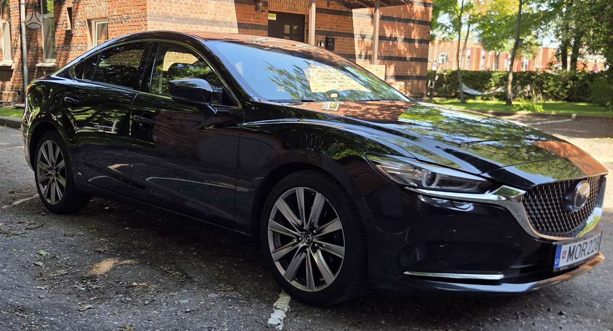 Mazda 6, 2.2 l., Седан