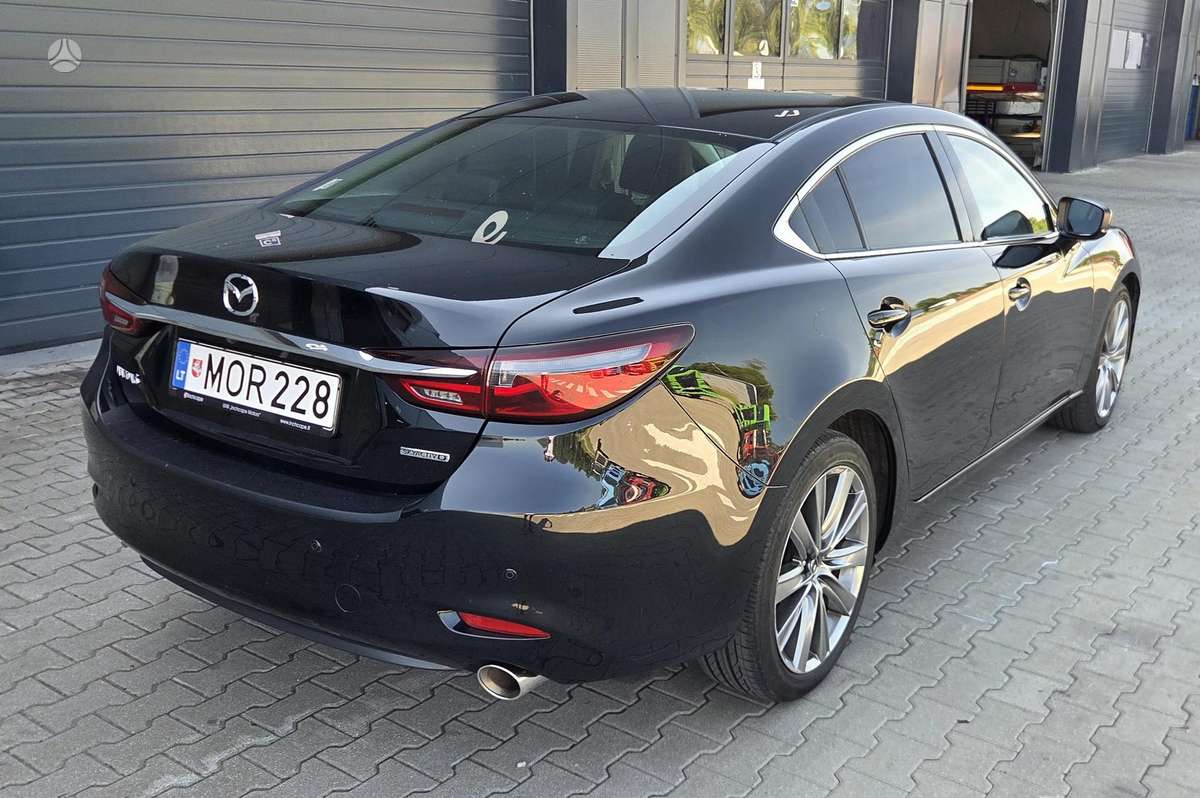 Mazda 6, 2.2 l., Седан