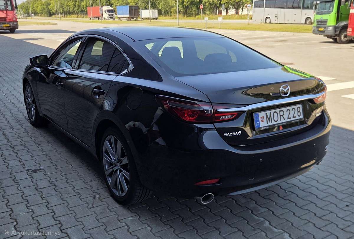 Mazda 6, 2.2 l., Седан