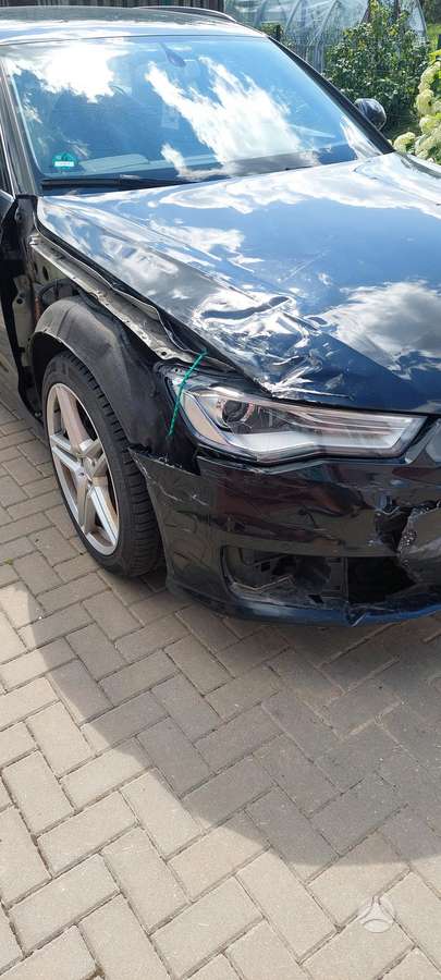 Audi A6, 2.0 l., universalas