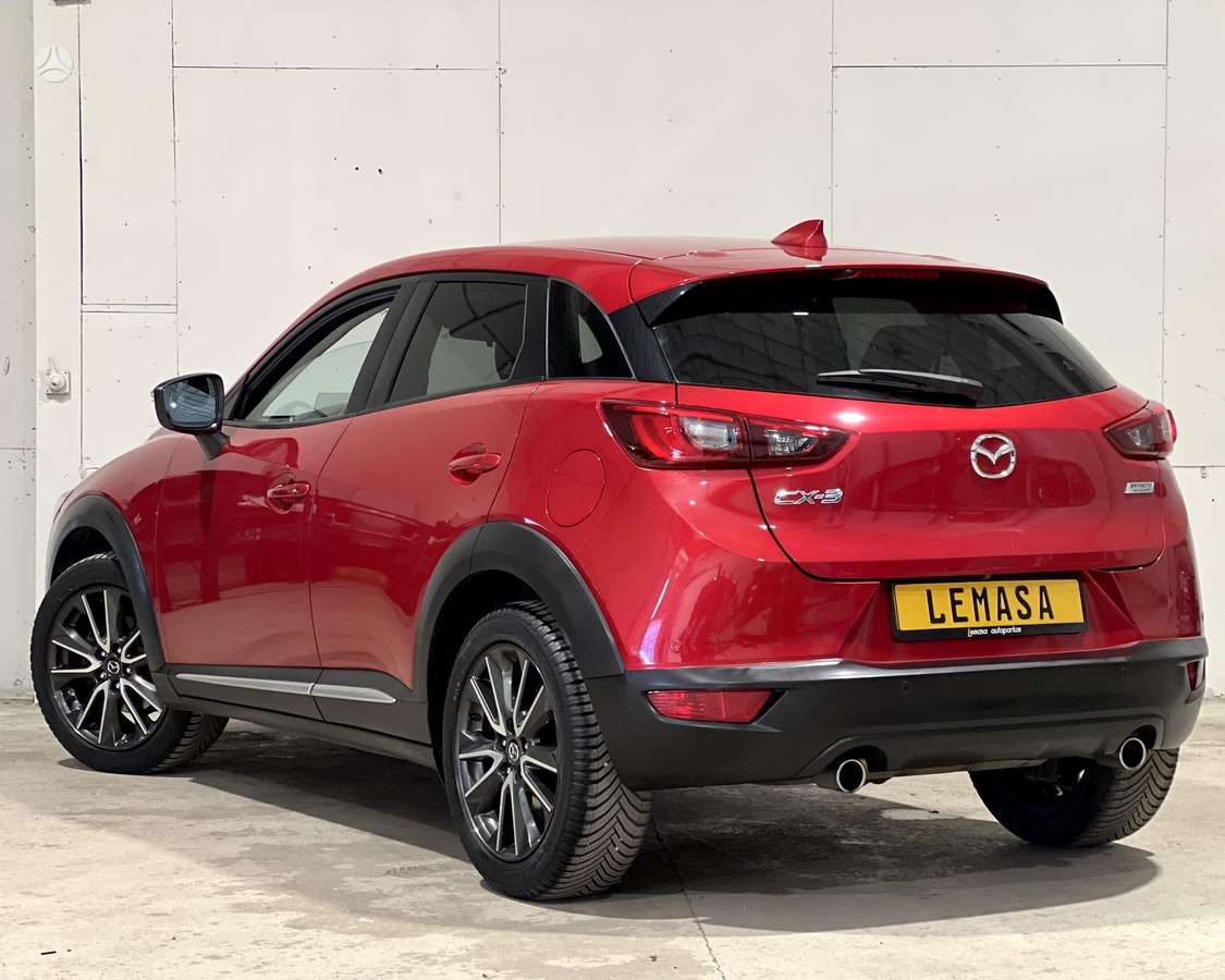 Mazda CX-3, 2.0 l., off-road / crossover