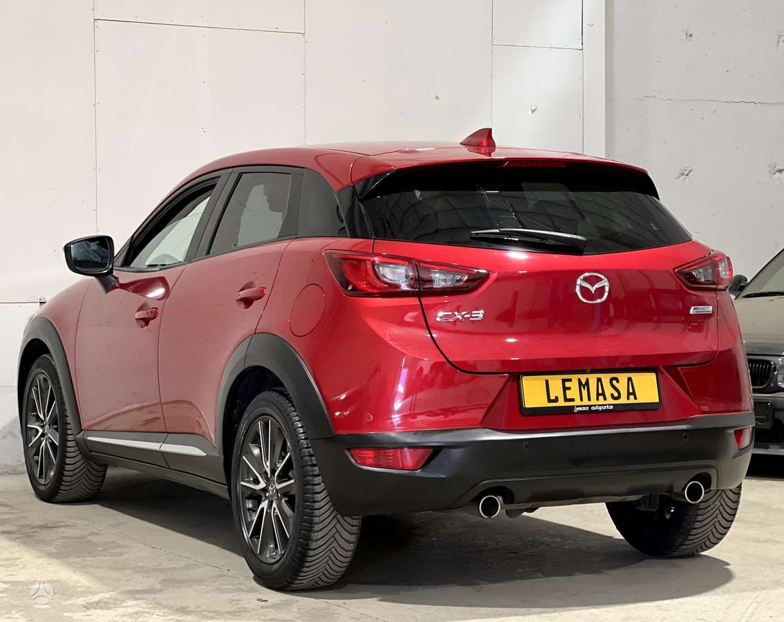 Mazda CX-3, 2.0 l., off-road / crossover