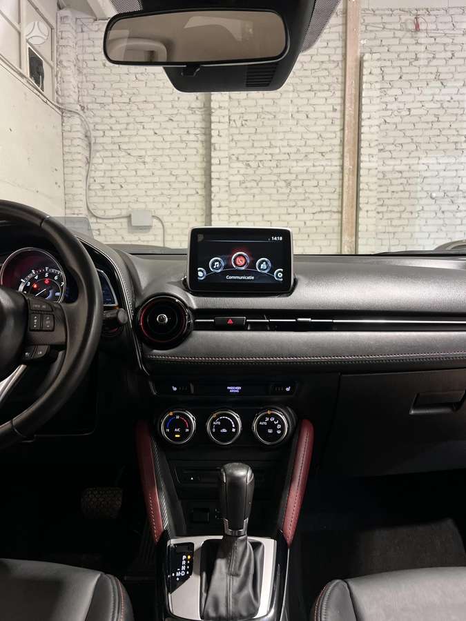 Mazda CX-3, 2.0 l., off-road / crossover