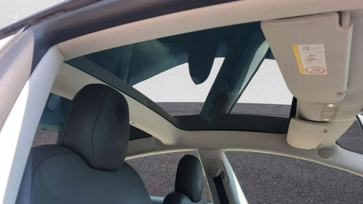 Tesla Model 3, 82 кВт·ч, Седан