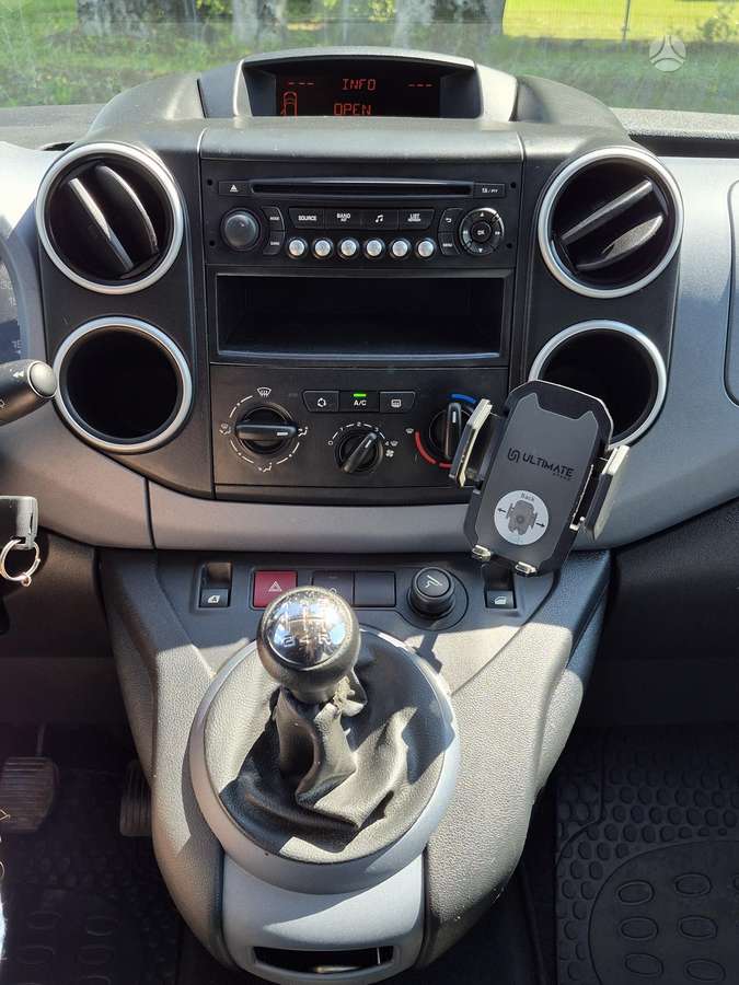 Peugeot Partner - 8