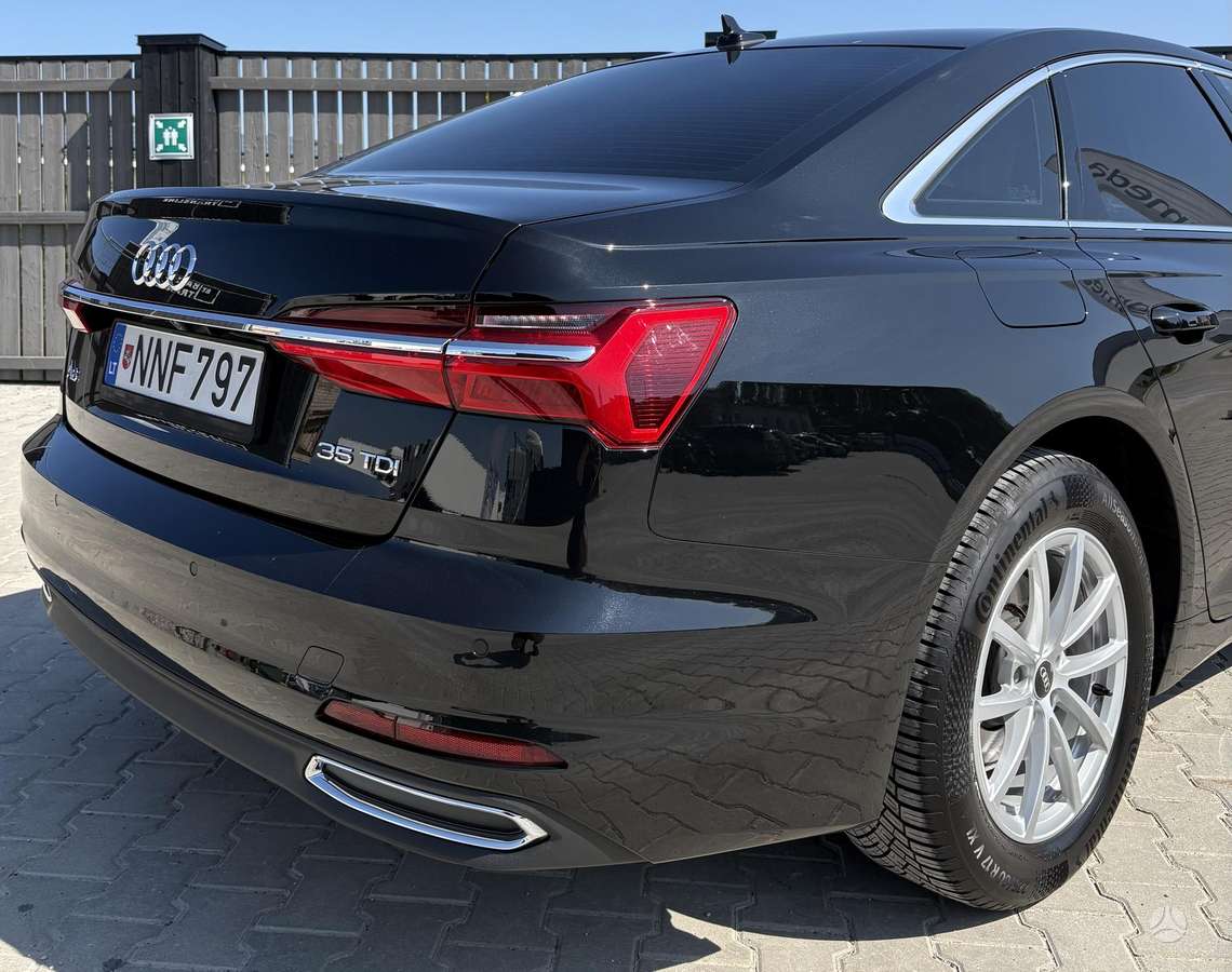 Audi A6, 2.0 l., Седан