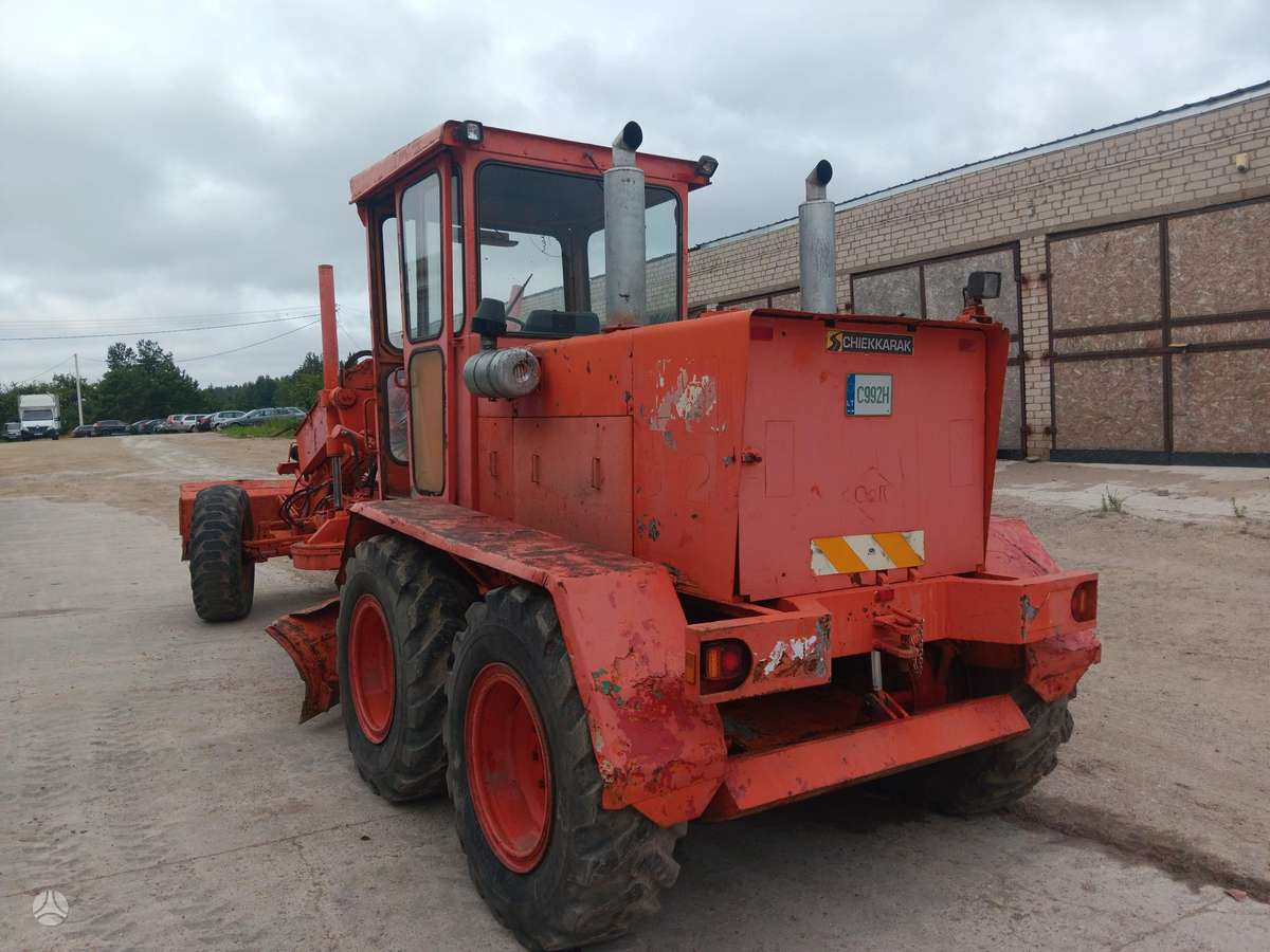 O&K G12, greideri
