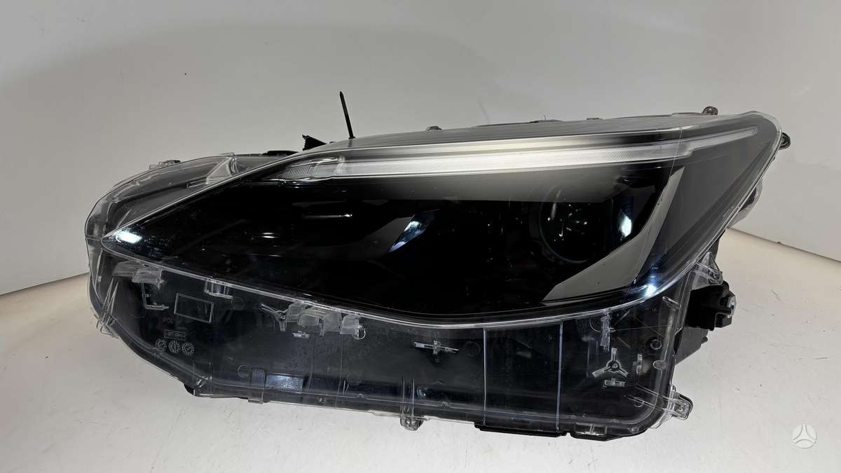 Toyota Yaris Cross Cen31807