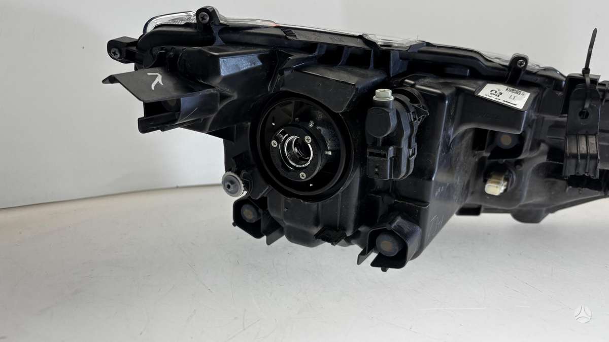 Toyota Yaris Cross Cen31807