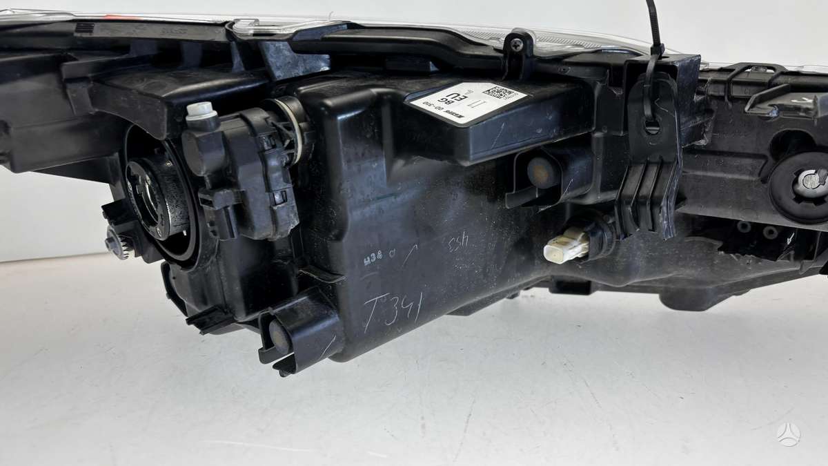 Toyota Yaris Cross Cen31807