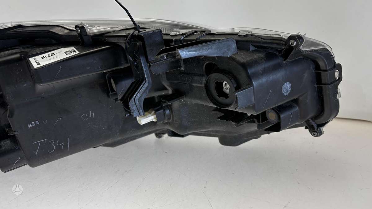 Toyota Yaris Cross Cen31807