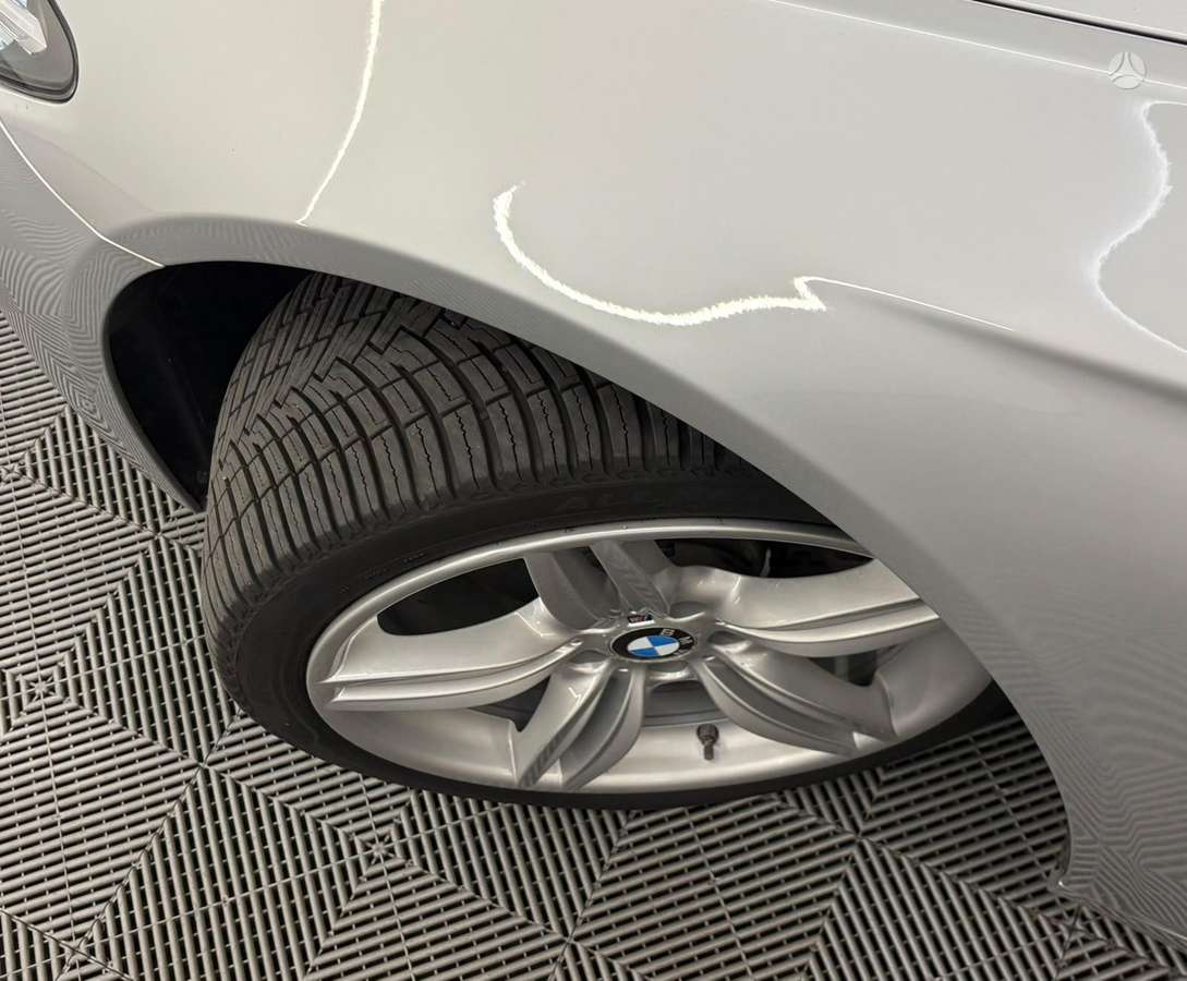 BMW 520, 2.0 l., wagon
