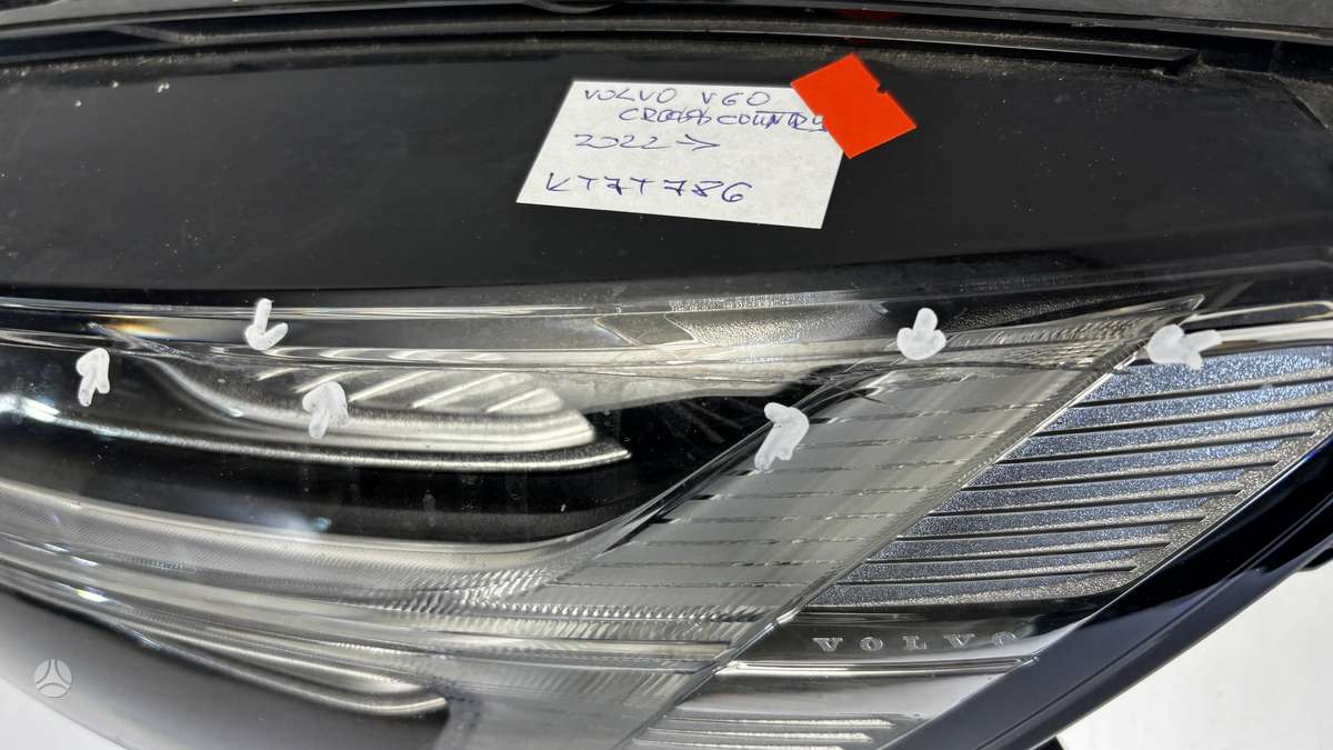 Volvo V60 Cross Country Cen31812
