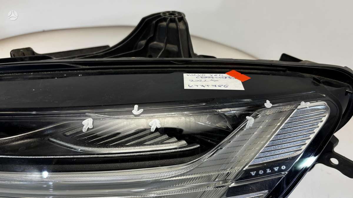 Volvo V60 Cross Country Cen31812