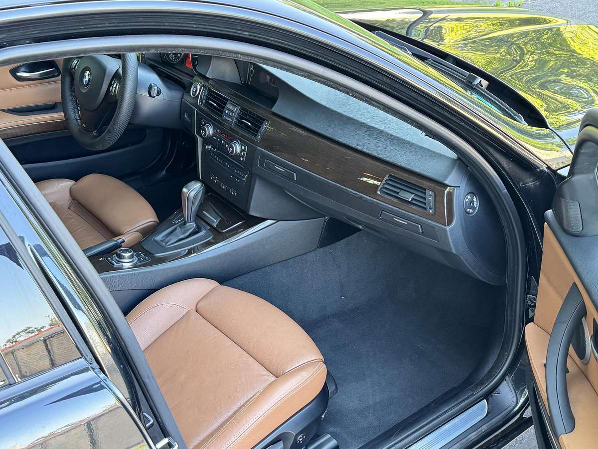 BMW 330, 3.0 l., Универсал