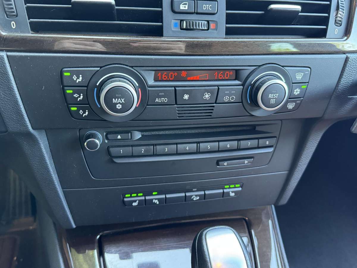 BMW 330, 3.0 l., Универсал