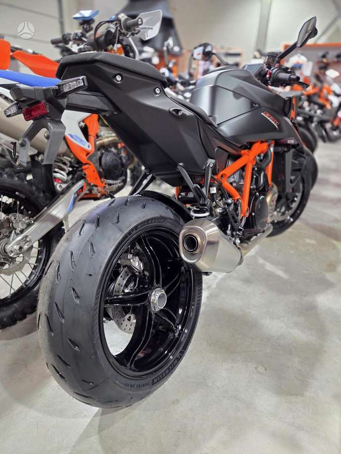 KTM Super Duke 1350cc, street / classic