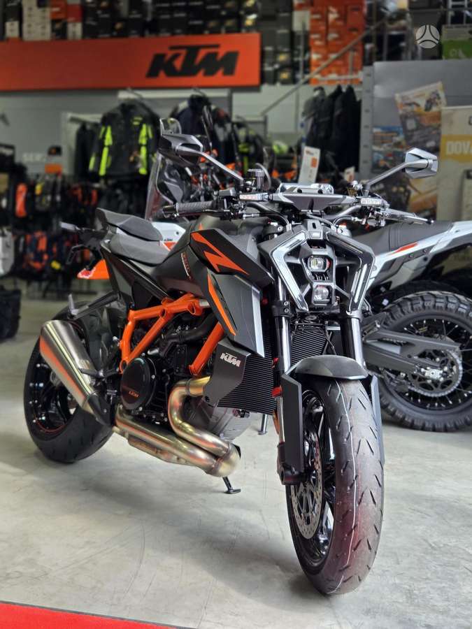 KTM Super Duke 1350cc, street / classic