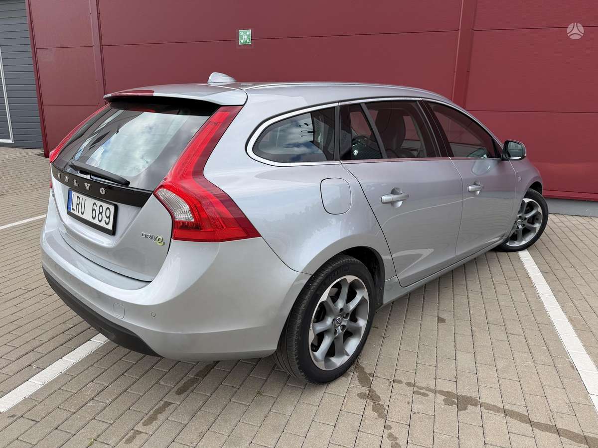 Volvo V60, 1.6 l., wagon