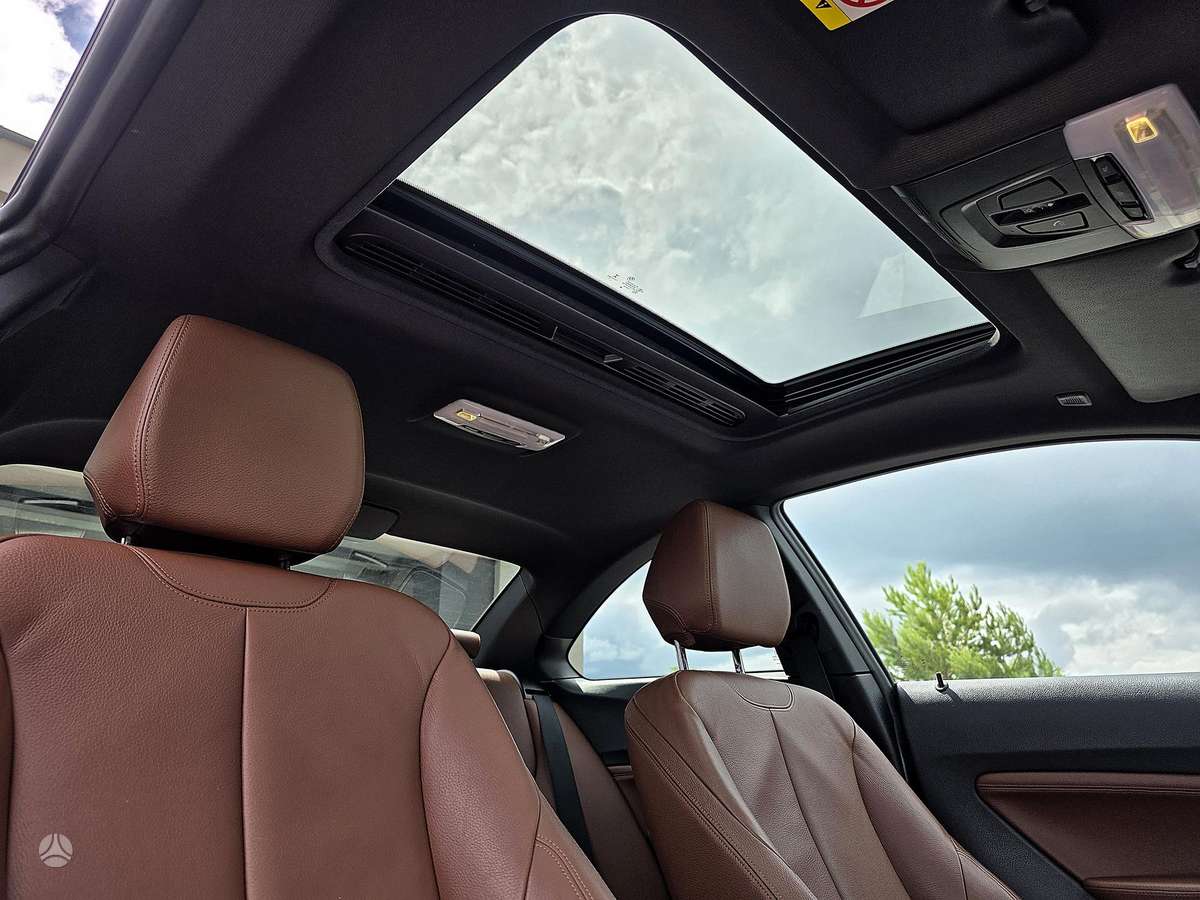 BMW 218, 2.0 l., coupe