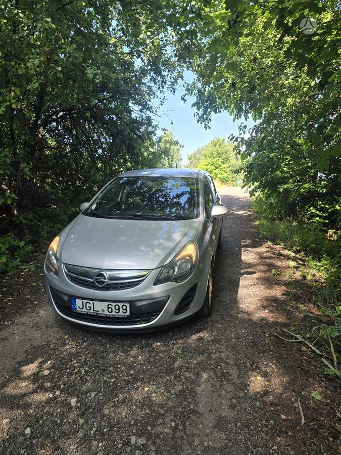 Opel Corsa, 1.3 l., Хэтчбек
