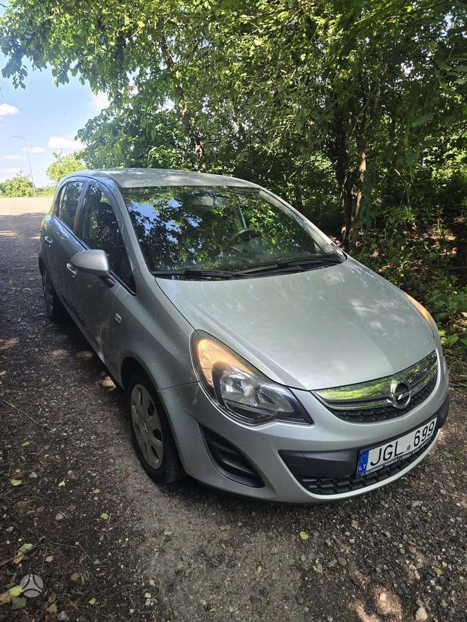 Opel Corsa, 1.3 l., Хэтчбек