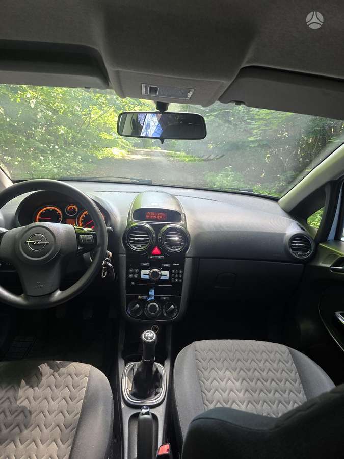 Opel Corsa, 1.3 l., hatchback