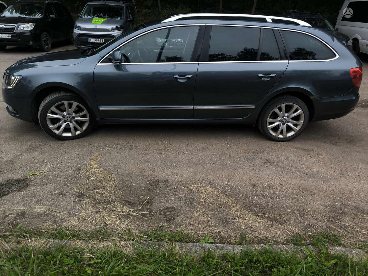 Skoda Superb, 2.0 l., universalas