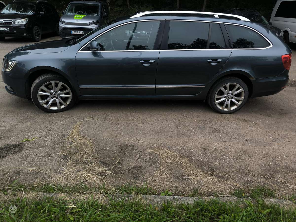 Skoda Superb, 2.0 l., wagon