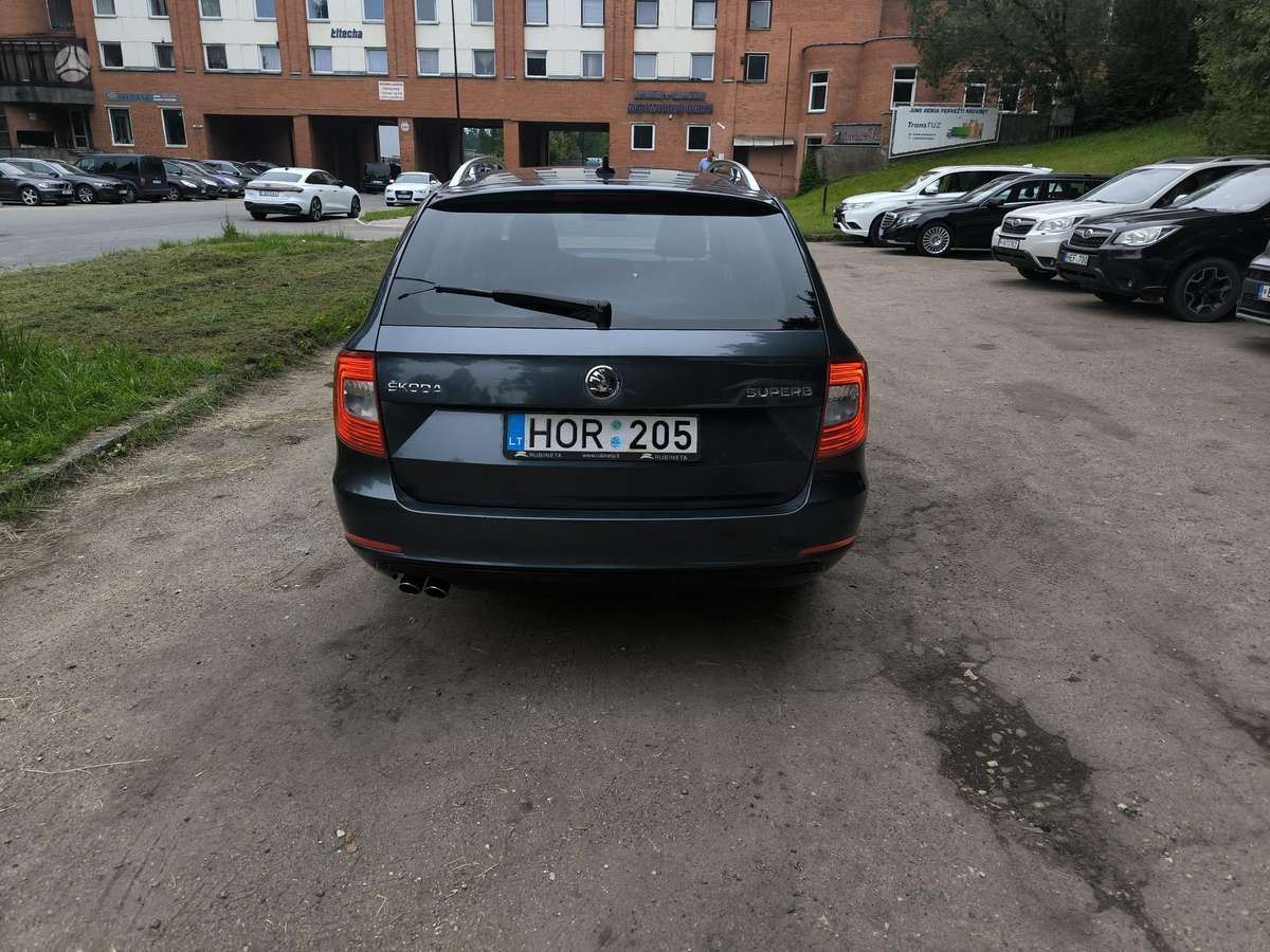 Skoda Superb, 2.0 l., universalas