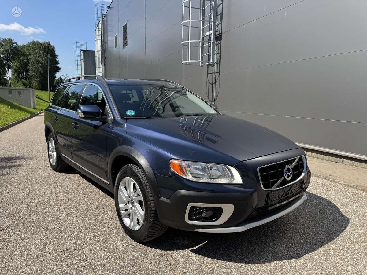 Volvo XC70, 2.0 l., Универсал