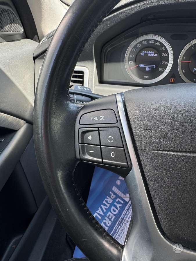 Volvo XC70, 2.0 l., Универсал
