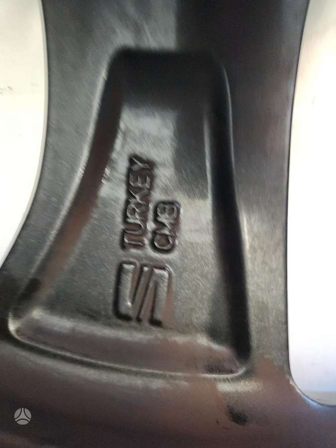 Cupra Leon, light alloy, R18