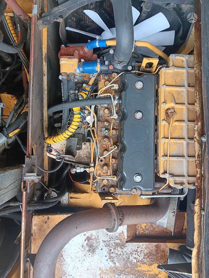 Caterpillar M315, ekskavatoriai
