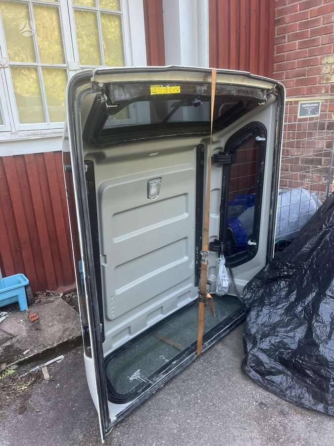 Toyota Hilux kėbulo dalys