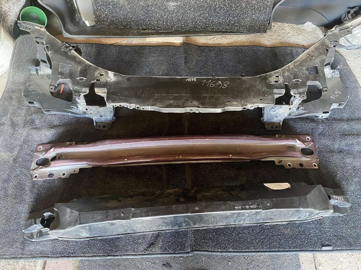 Volvo V60 body parts