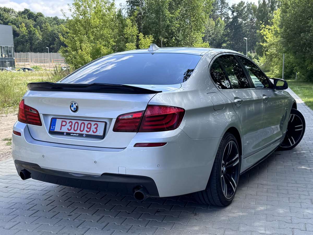 BMW 535, 3.0 l., Седан