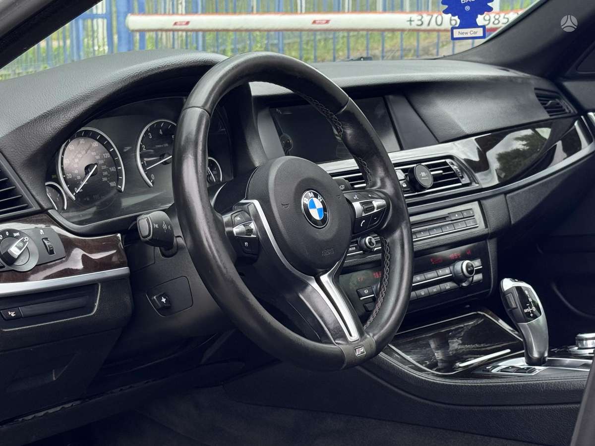 BMW 535, 3.0 l., Седан