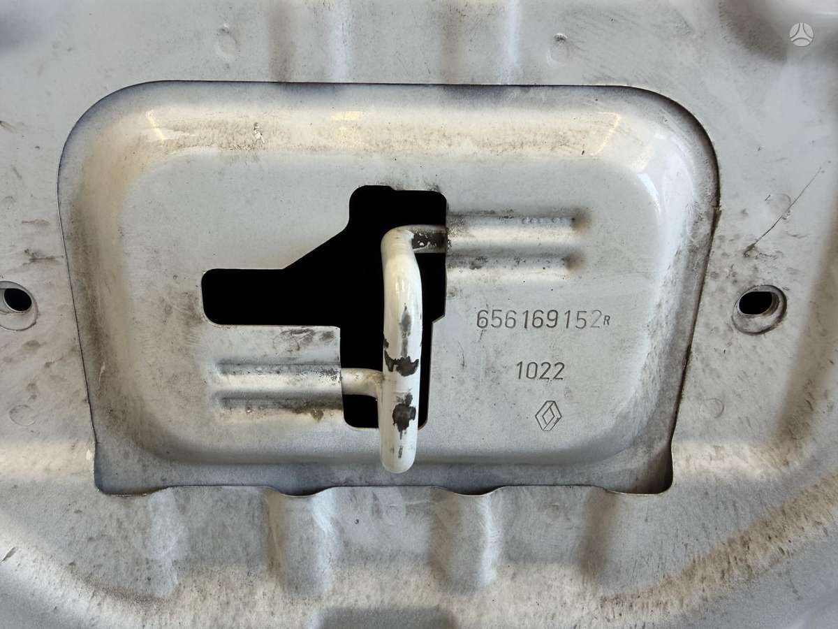 Renault Trafic hood (front, rear)