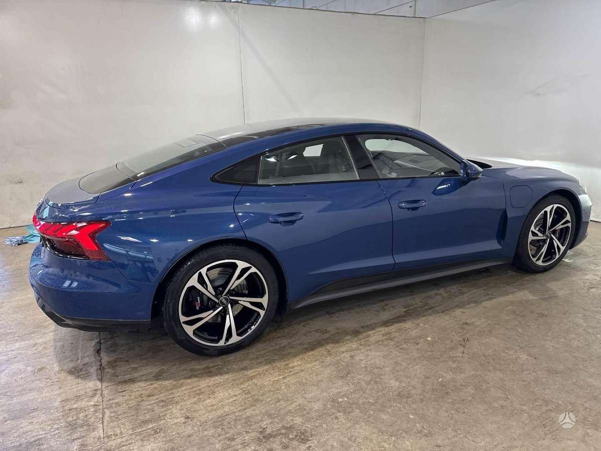 Audi e-tron GT, 93 kWh, hatchback