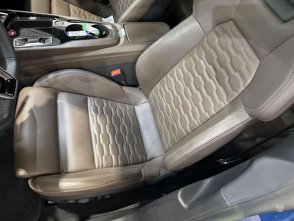 Audi e-tron GT, 93 kWh, hatchback