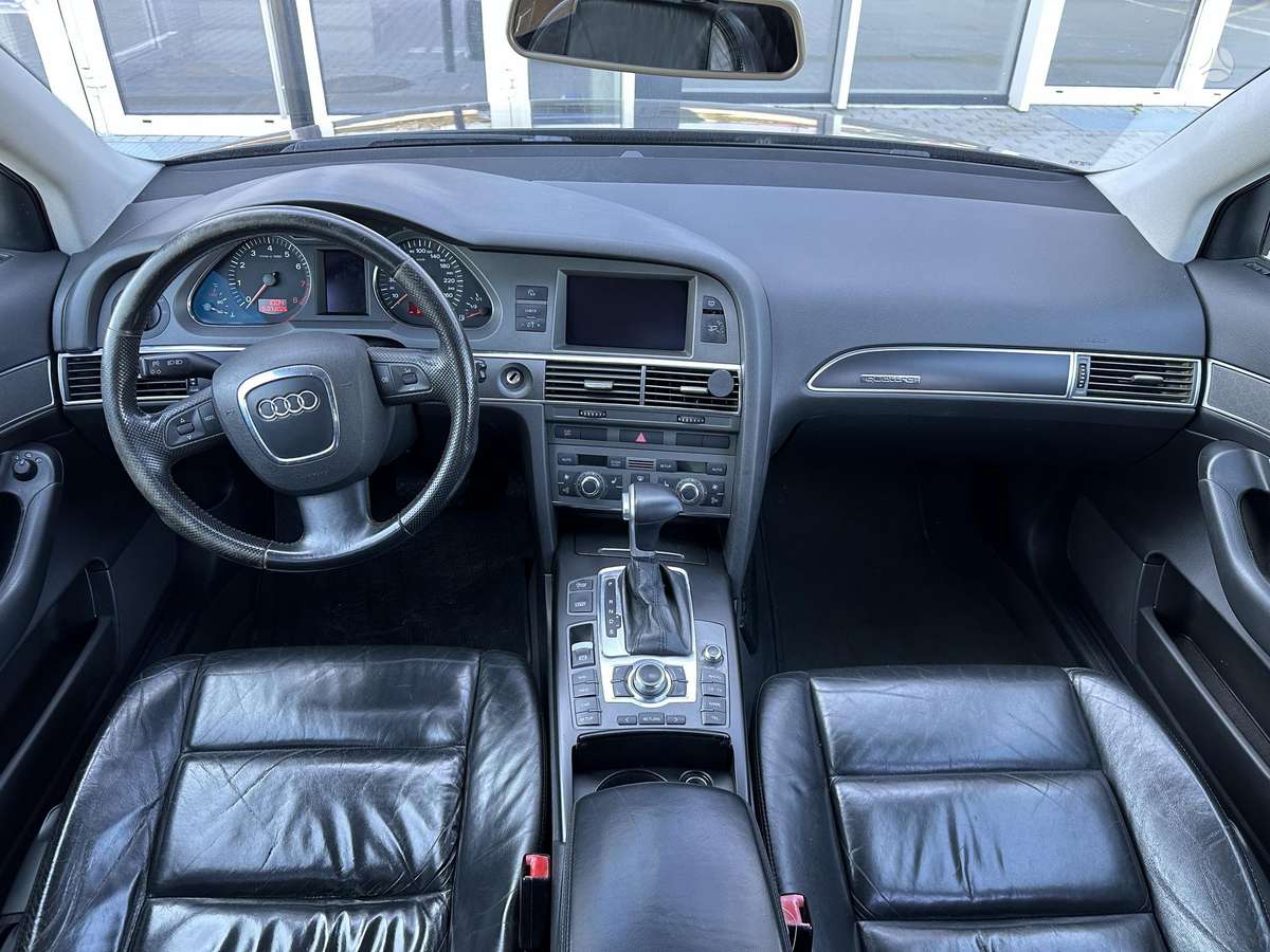 Audi A6, 3.1 l., Седан