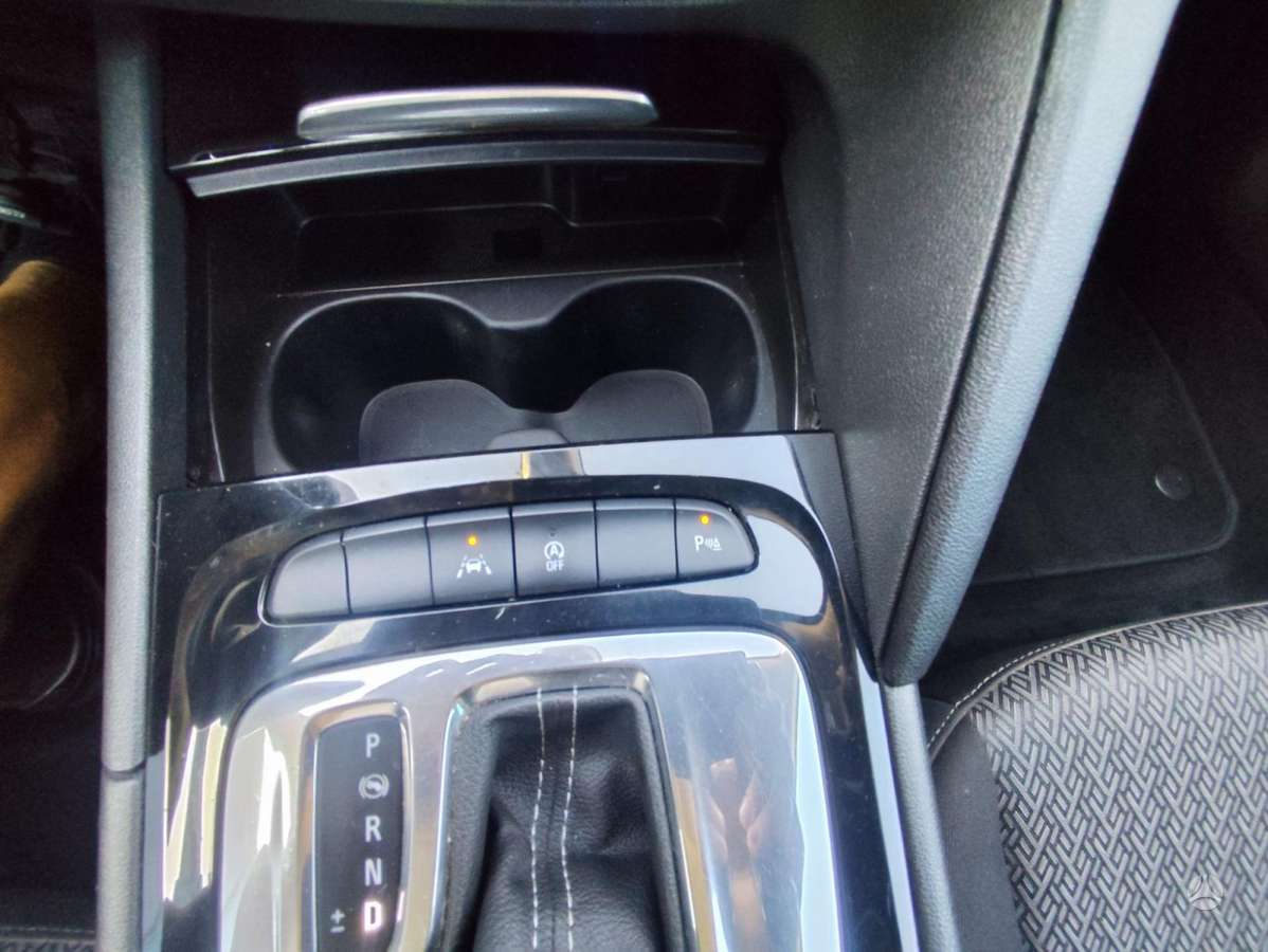 Opel Insignia, 1.6 l., Универсал