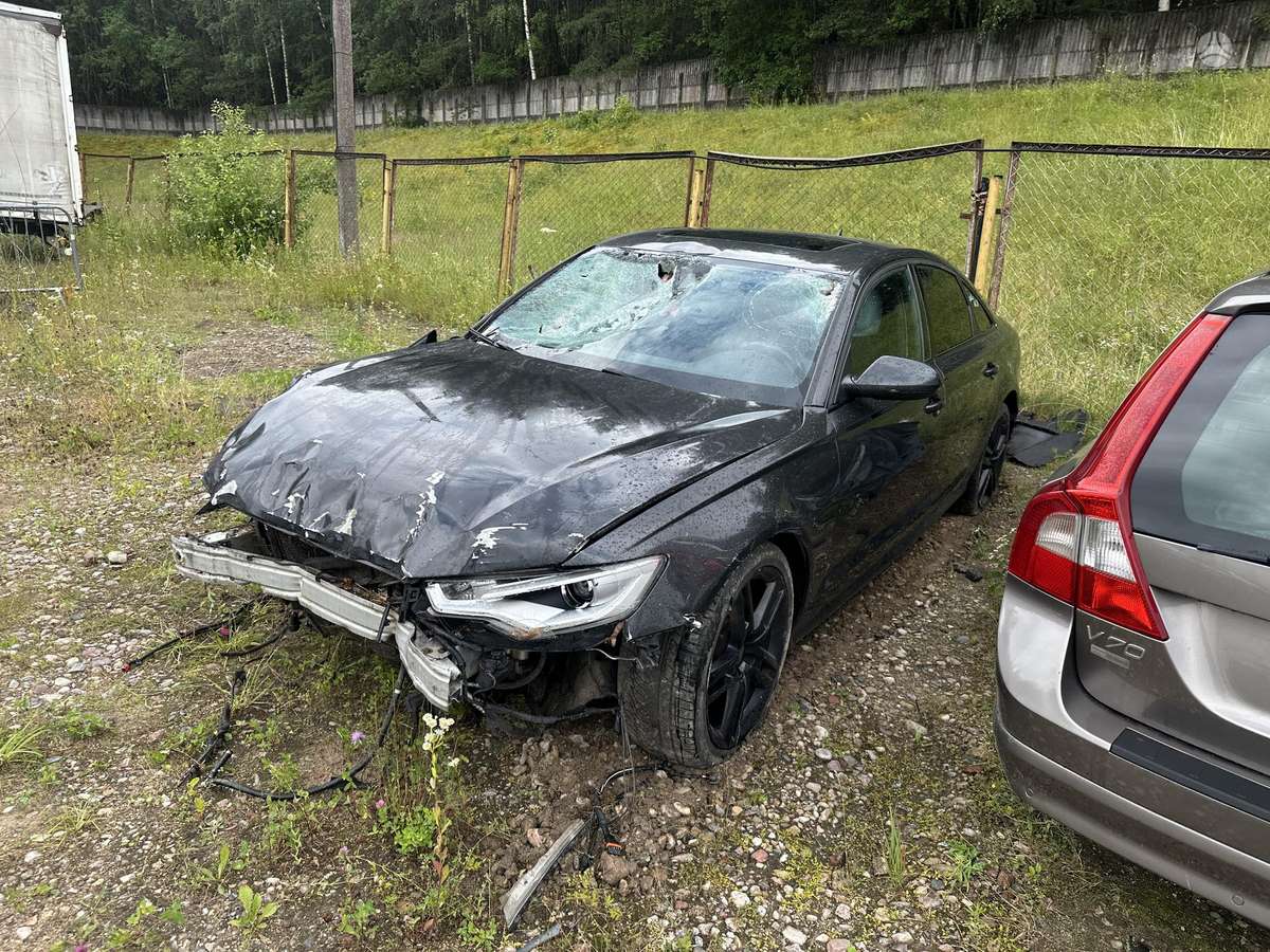 Audi A6, 2.8 l., Седан