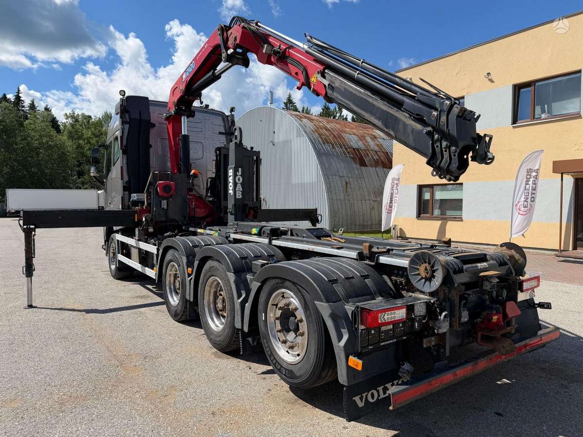 Volvo FH540, с краном