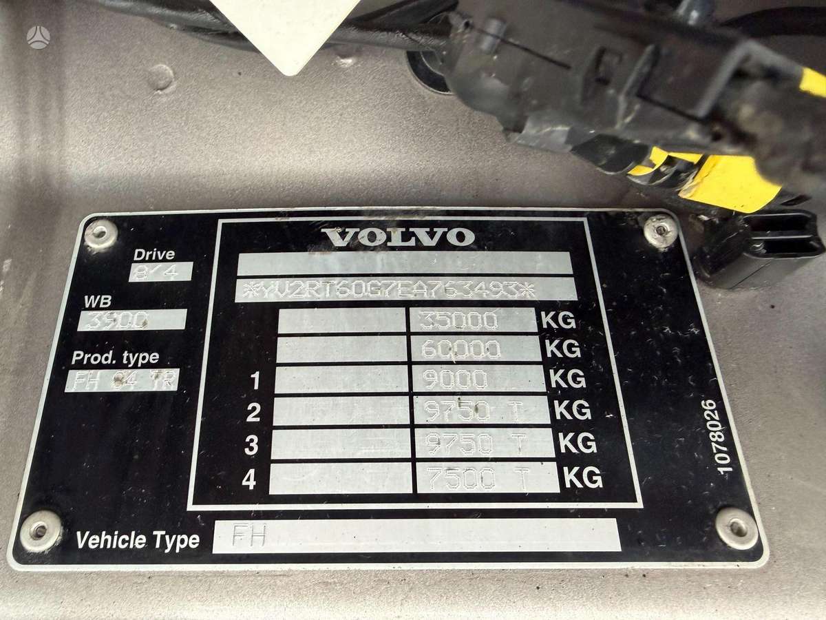 Volvo FH540, crane trucks