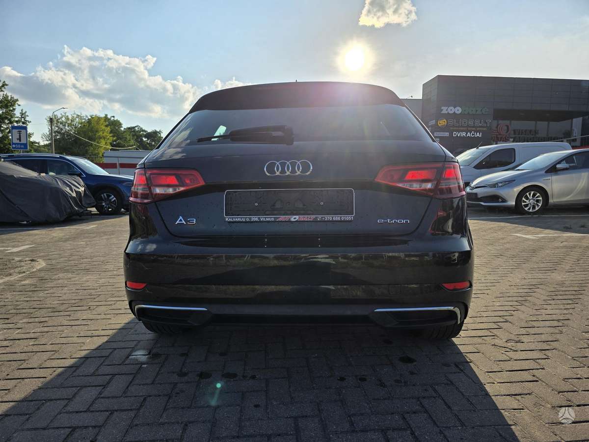 Audi A3, 1.4 l., hatchback
