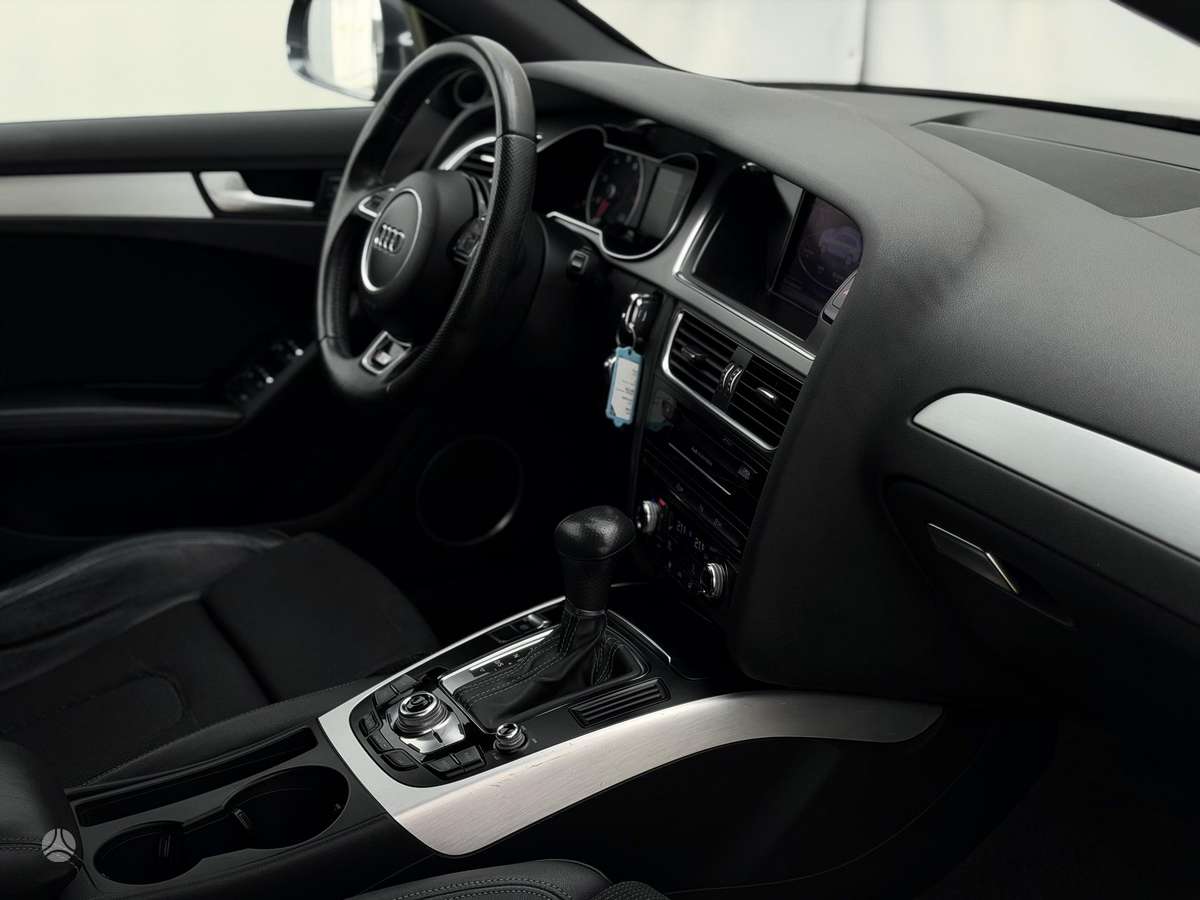 Audi A4, 1.8 l., Универсал