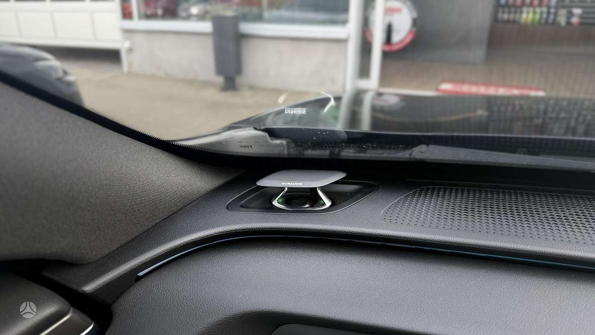 Xpeng P7, 86 кВт·ч, Седан